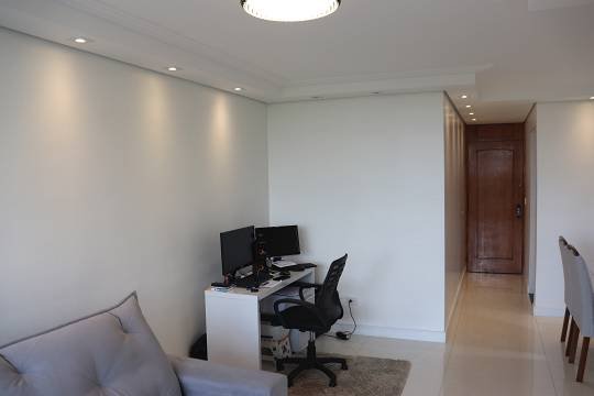 Apartamento à venda com 3 quartos, 77m² - Foto 6