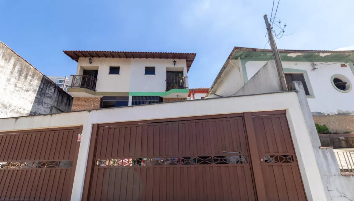 casa com 4 quarto(s) com 2 vaga(s) com 4 suíte(s) com 1 banheiro(s) - ALTO DA LAPA, São Paulo / SP