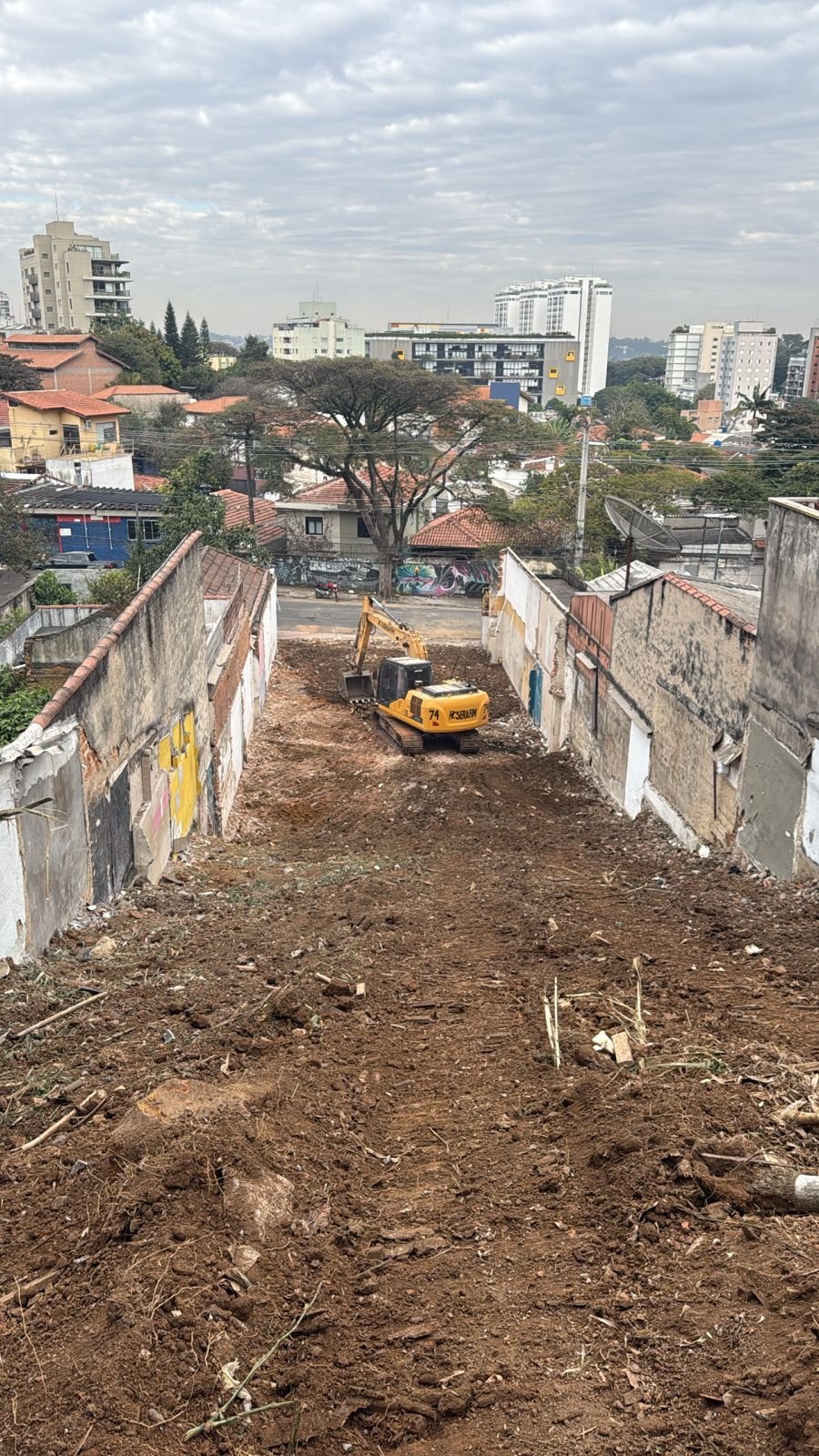 terreno - PINHEIROS, São Paulo / SP