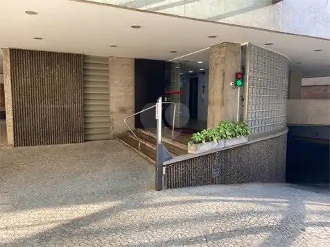 comercial com 1 vaga(s) com 1 banheiro(s) - HIGIENOPOLIS, São Paulo / SP